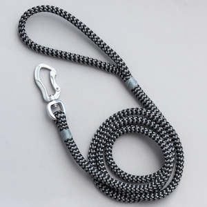 Limited: Zippy Silver Rope Leash