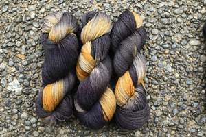 4 Ply Yarn: Moonlight Over Water | Hand Dyed 100% Corriedale Yarn from New Zealand | 100g