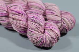 4 Ply Yarn: Magnolia | Hand Dyed 100% Merino Yarn from New Zealand | 100g
