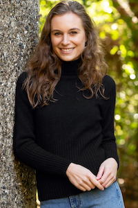 Noble Wilde - Rib Turtle Neck Sweater in Black