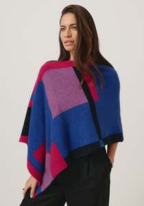 Merinomink Empress Poncho
