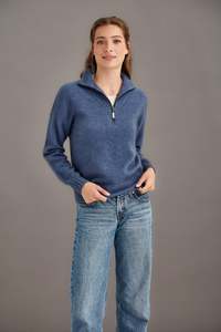 Expore: RIDGE FUNNEL ZIP NECK