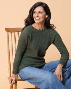 Womens Collection: CROSSOVER CREW