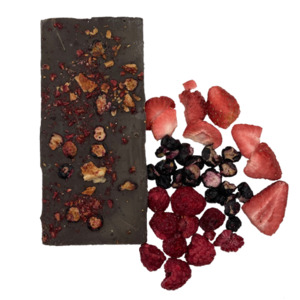 Chocolate Bars: Three Berry Tablette
