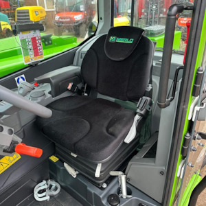 Merlo: Merlo P 27.6 PLUS Seat Cover