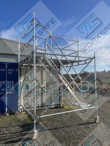 Products: Container Stairs with Loading Platform 2.57m