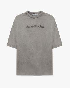 Fathers Day Gift Guide: Blurred Logo Oversized T-Shirt
