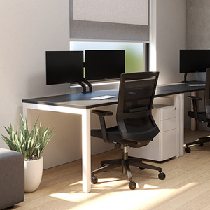 Knight Cubit Fixed Height Desk