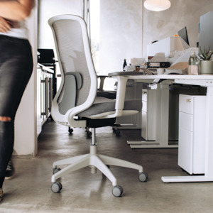 Home Essentials: Buro Elan Mesh Back Chair