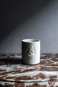 The Busted Gentleman -Perpetual Youth Candle