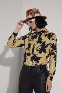 World Womenswear: WORLD 5613 Peplos Shirt Tan Black Painterly Floral