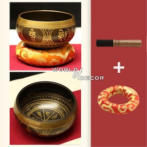Singing Bowl: Tibetan Singing Bowl 16cm
