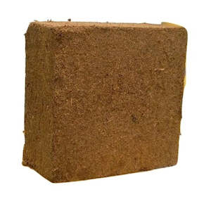 Worm Farms: Coconut Fibre worm bedding large block 4.5kg