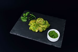 Chicken Green Nibbles