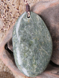 Hokitika Olive Jade Pebble-Form Pendant Woven Stone Jade