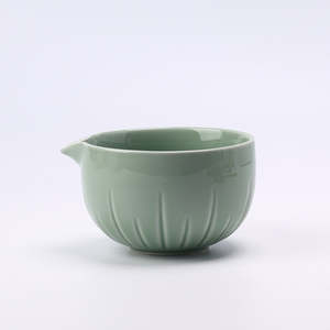 Matcha Bowl: Matcha Green Petal Shaped Matcha Bowl