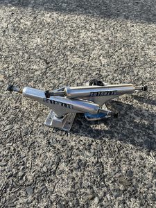 Independent Trucks Hollow Reynolds Block Silver Mid