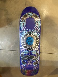 Products: Santa Cruz Dressen Rose Crew one 9.31