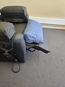 Seating: CUWS-03 - Large knee or calf support pad