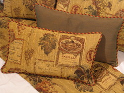 Vintage: Breakfast Lumbar