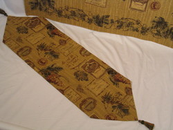 Table Runner