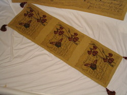 Bellamy: Table Runner PAPILLON