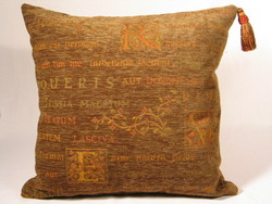 Dulcia-Latin: 55cm Tassel Lounge