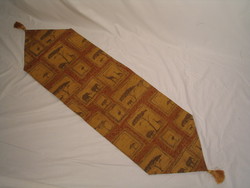 Kalahari: Table Runner