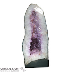 Amethyst Geode (AUCTION)