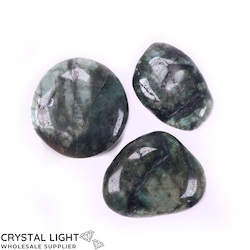 Flatstone Individuals and Lots: Emerald Flatstone Lot