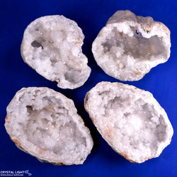 Quartz Geodes: Quartz Geode Medium (A-Grade)