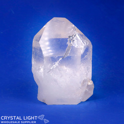 Cut Base Points: Quartz Cut Base Point