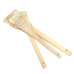 Natural Hair/Sable: Hake Brush