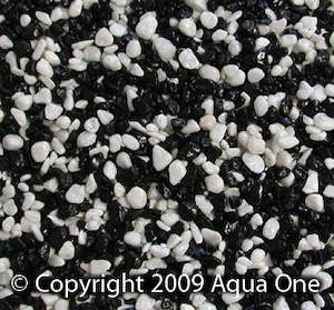 Aquarium Gravel Stones: Aqua One Gravel - Mixed White + Black 1kg (2mm)