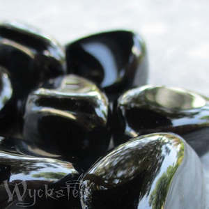 Crystals And Gemstones: Black Tourmaline 8-10gm