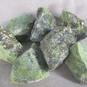 Crystals And Gemstones: Serpentine Natural 24-26gm