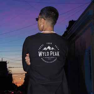 Eco Friendly Hoodies Long Sleeves: Classic Long Sleeve Cotton Tee – Durable Everyday Unisex Shirt