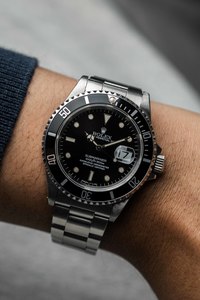 Rolex: Rolex Submariner Date Ref. 16610 ‘Bubble’ Dial 1995