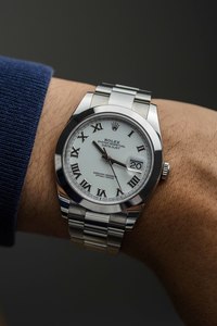 Rolex: Rolex Datejust 41mm Ref. 126300 'White Roman' Dial 2022 w/ Box & Papers