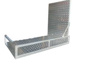 Accessories: Customized Lawnmower cage