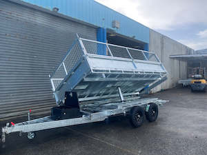 Products: 14X7 Hydraulic 3-Way Tipper FlatTop (3500KG) GVM