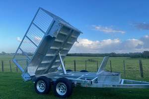 Best Seller Trailers: 9x5 Tandem Hydraulic Tipping Trailer (3500kg) GVM