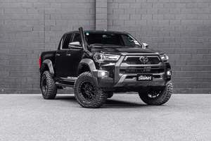 STAINOS Toyota N80 Hilux 2015+ Mid Entry Snorkel Kit