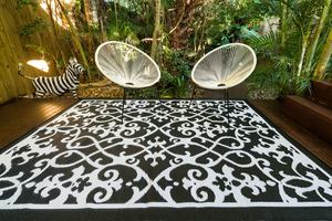 Modern: Outdoor Rug - Gatsby Black And White