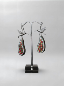 Summer Curations Exhibition: Hummingbird Black Red Curved Earrings