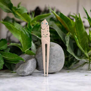 Bone Carvings: Bone Heru Tiki Design