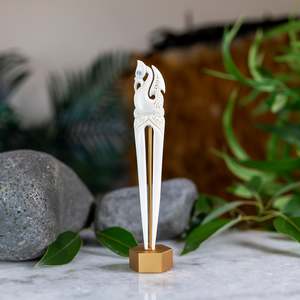 Bone Heru Comb: SM Bone Manaia Hook Heru