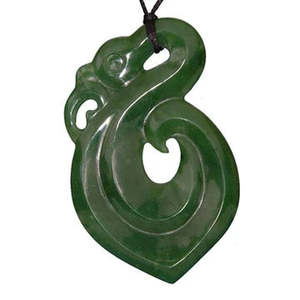 Pounamu Pendants: Pounamu Manaia Pendant
