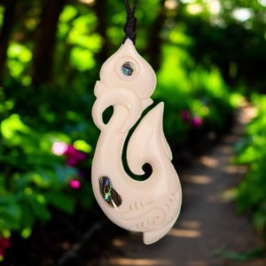 Bone Carvings: Bone Manaia Hook Pendant