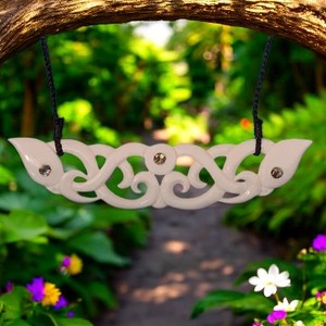 Bone Carvings: Bone Double Manaia Pendant